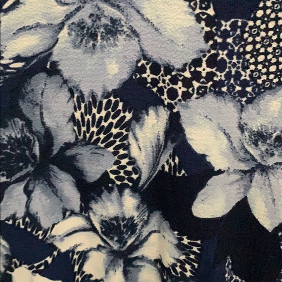 Lane Bryant Blue Flutter Sleeve Faux-Wrap Top, 20 - Picture 4 of 6